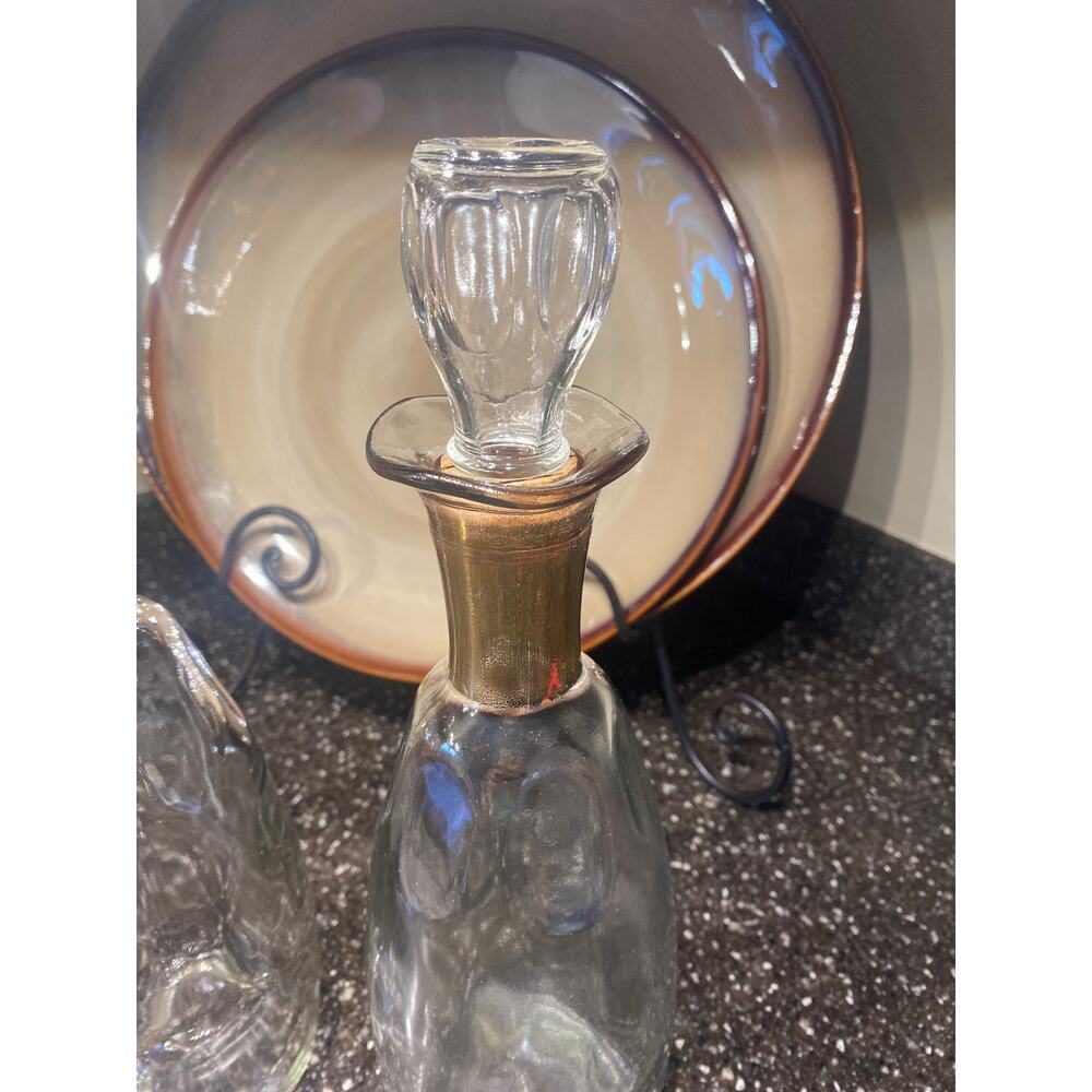 Glass Decanter - Picture 4 of 5